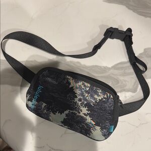 lululemon athletica Black and Blue Belt Bags with Modern Design